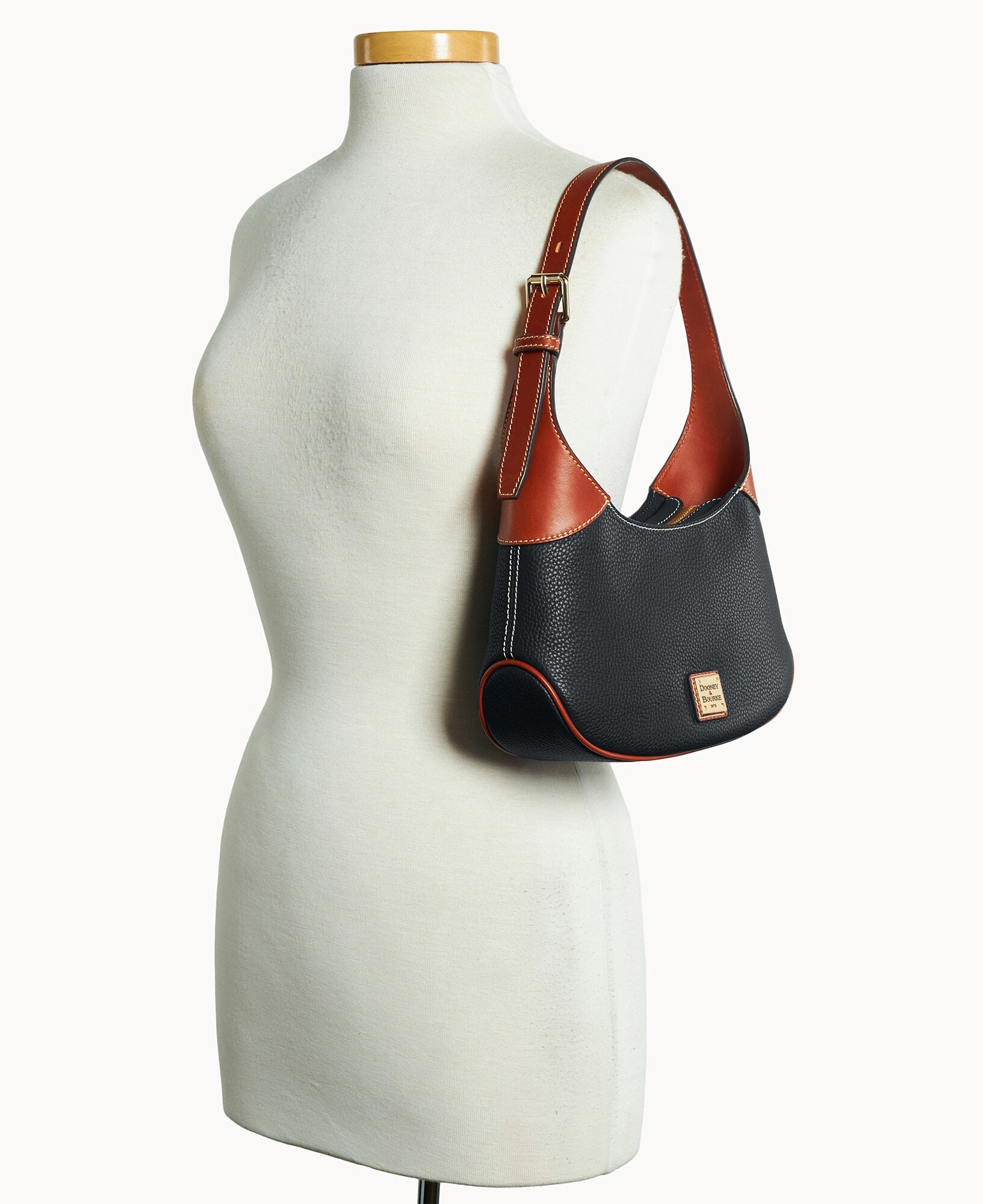 B2553G_AWBLPATN_ALT4